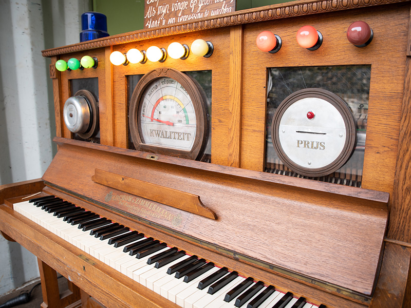 Interactieve piano voor festival De Parade