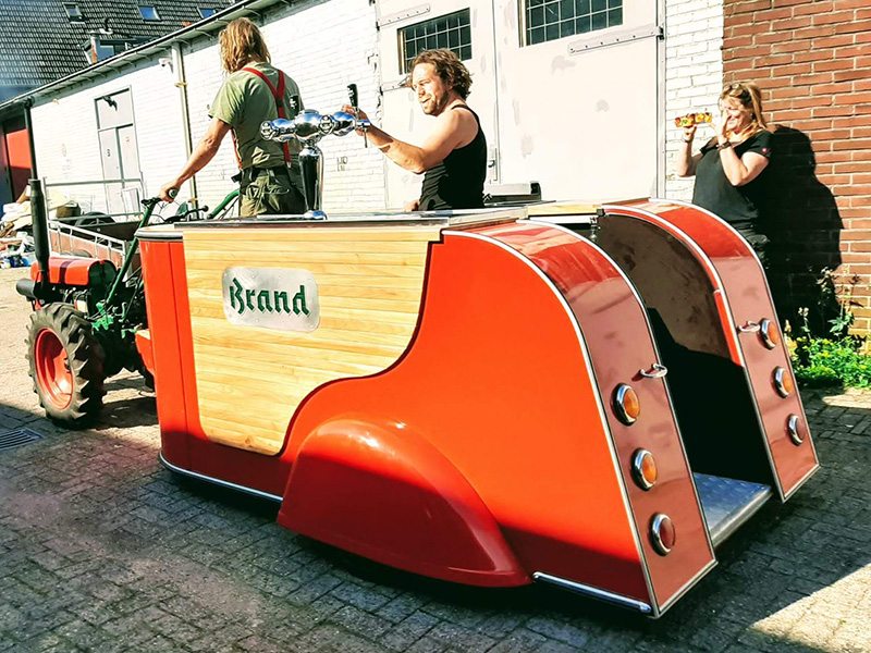 Mobiele Bar voor de Parade